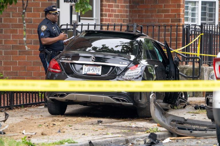 Bushwick crosswalk, Bushwick pain